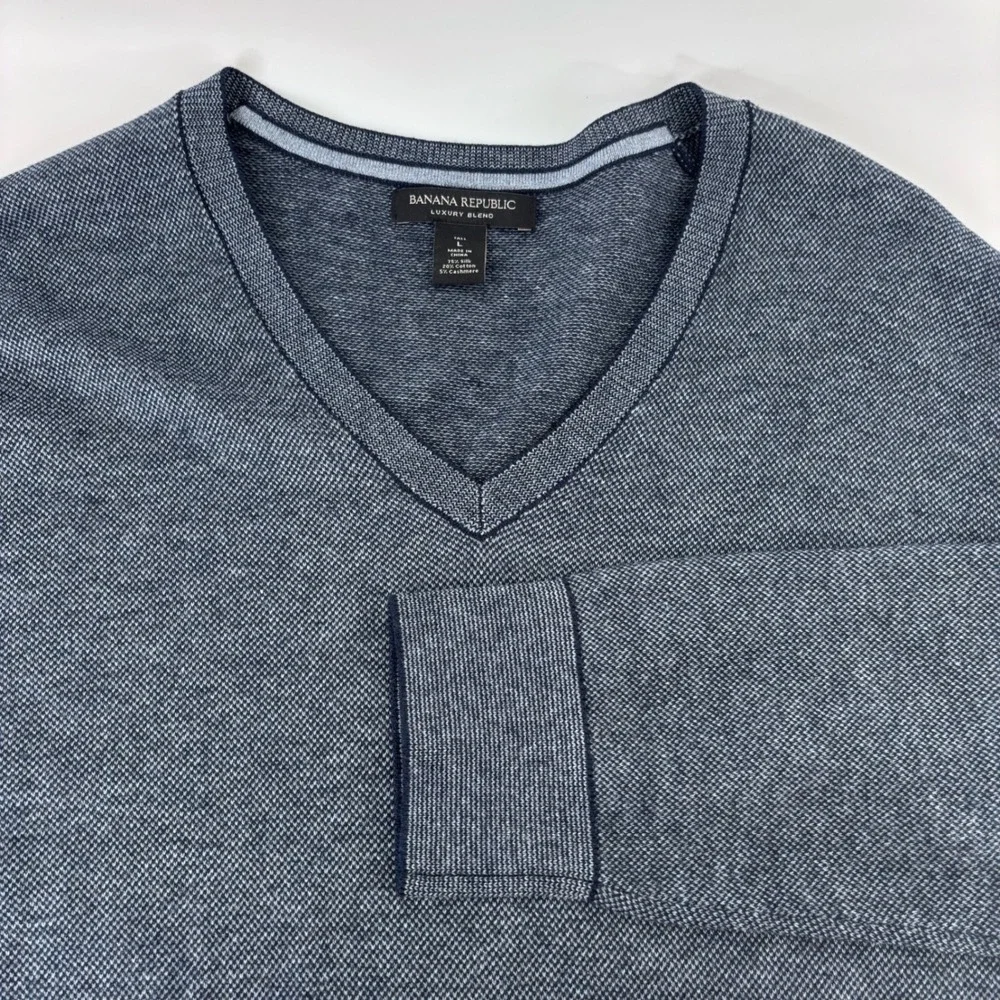 Banana Republic V-Neck Sweater Mens Large Tall Blue Silk Cotton Cashmere Luxury